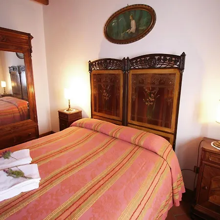 In Casentino With Pool & Jacuzzi Appartement Poppi