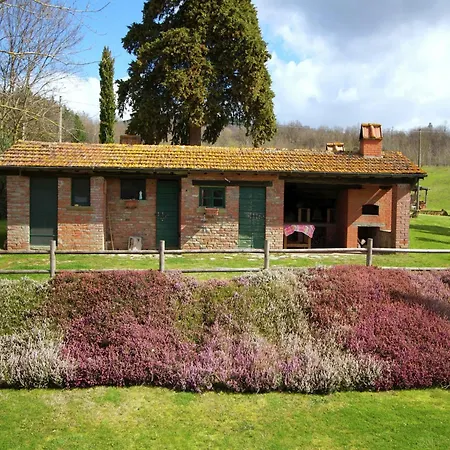 In Casentino With Pool & Jacuzzi *